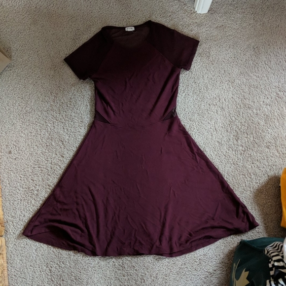 Dress - Picture 1 of 2